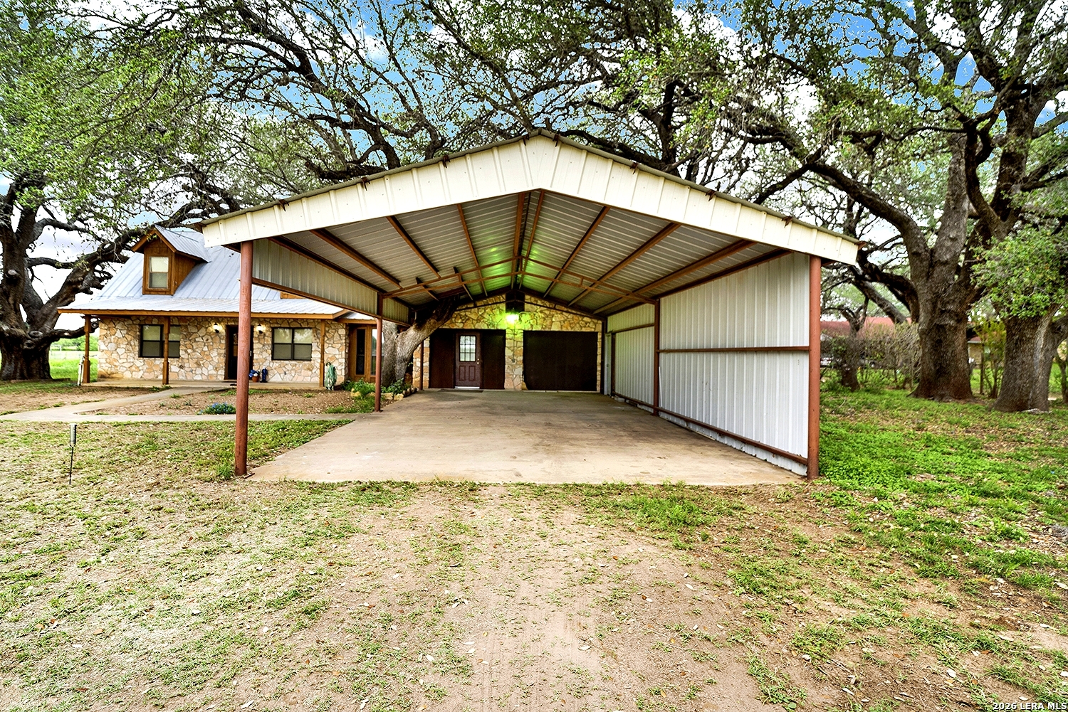 360 Horton Road Poteet TX 78065