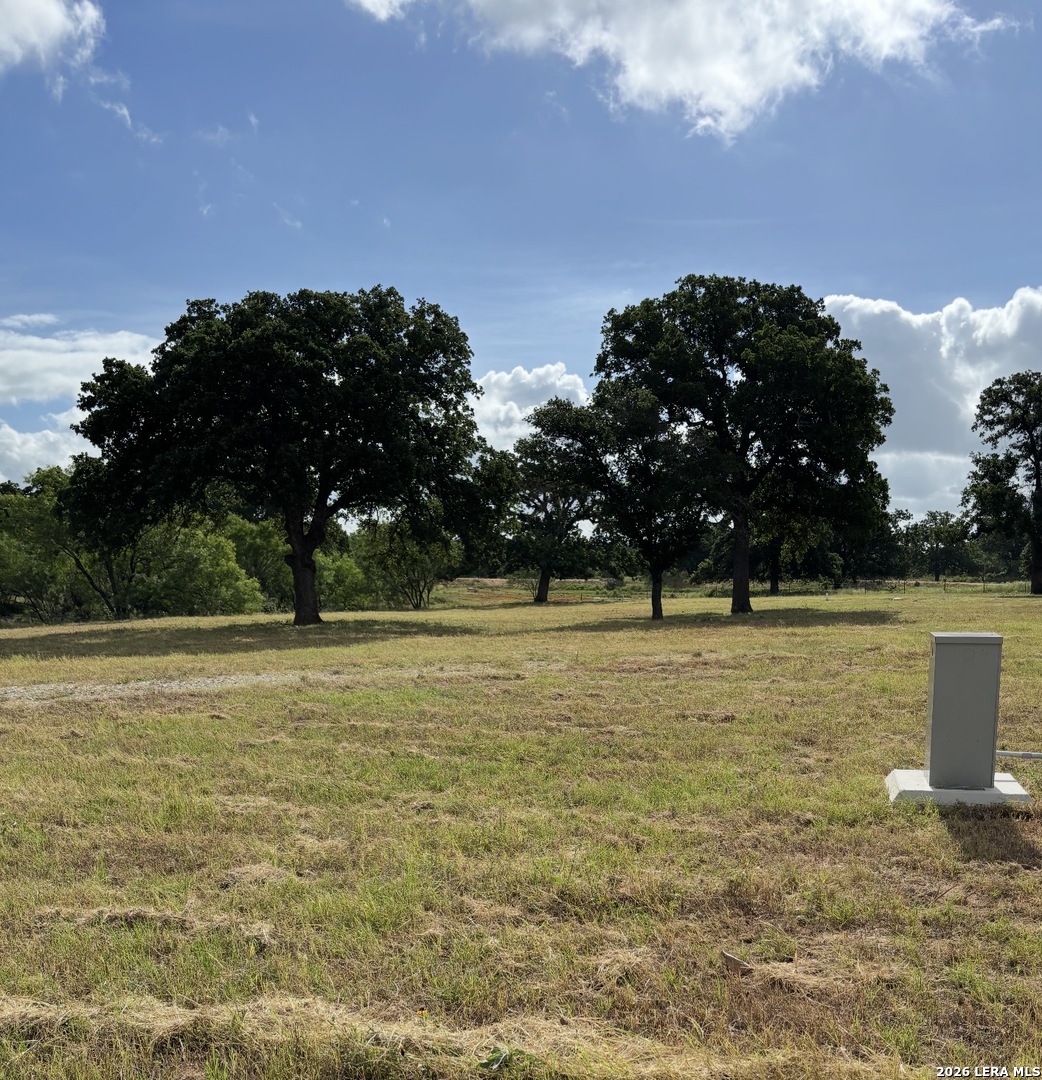 77 Ewald Lane Fredericksburg TX 78624