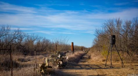 1799 Shumaca Road Carrizo Springs TX 78834