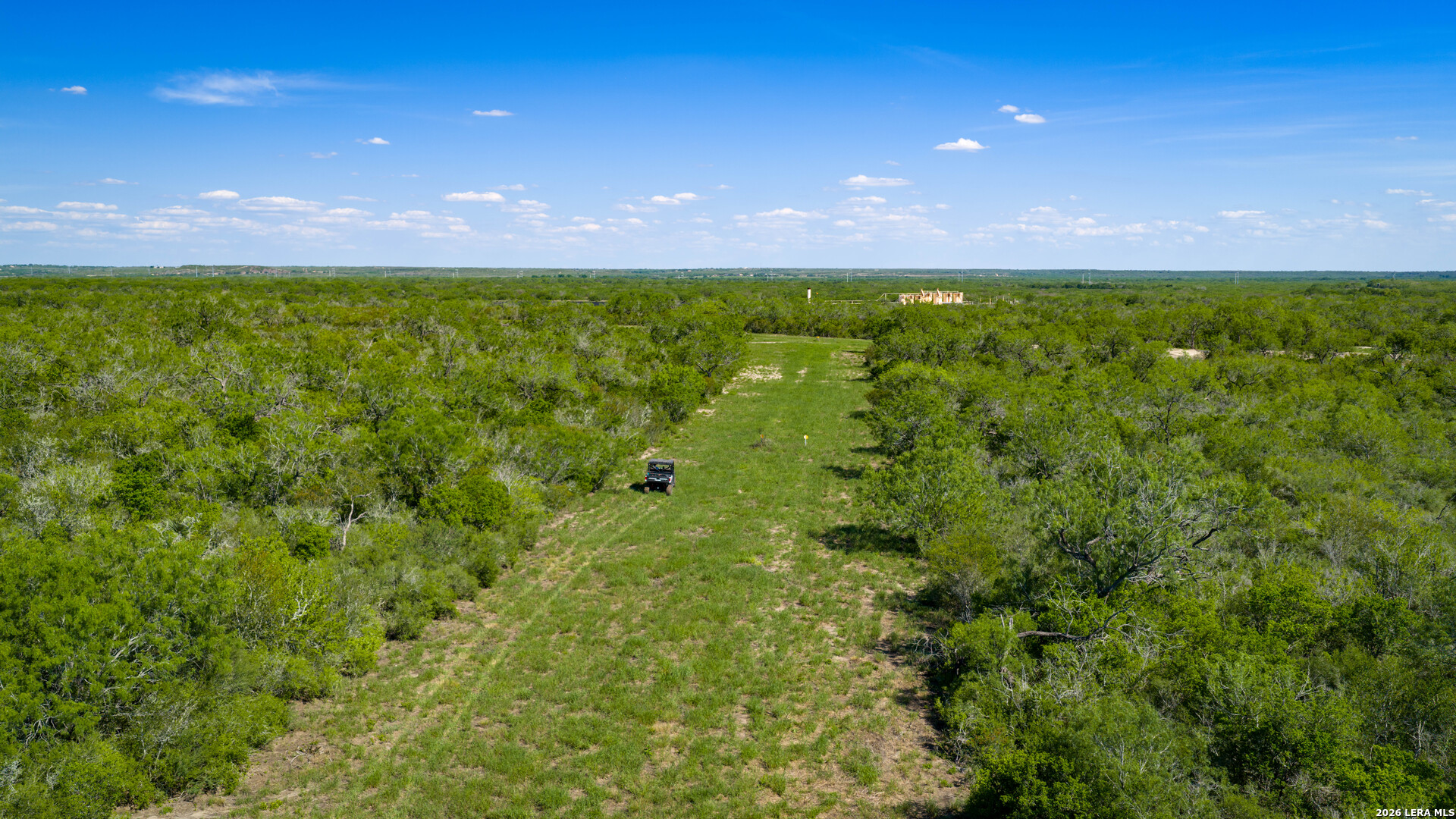 422 F.m. 791 Campbellton TX 78008