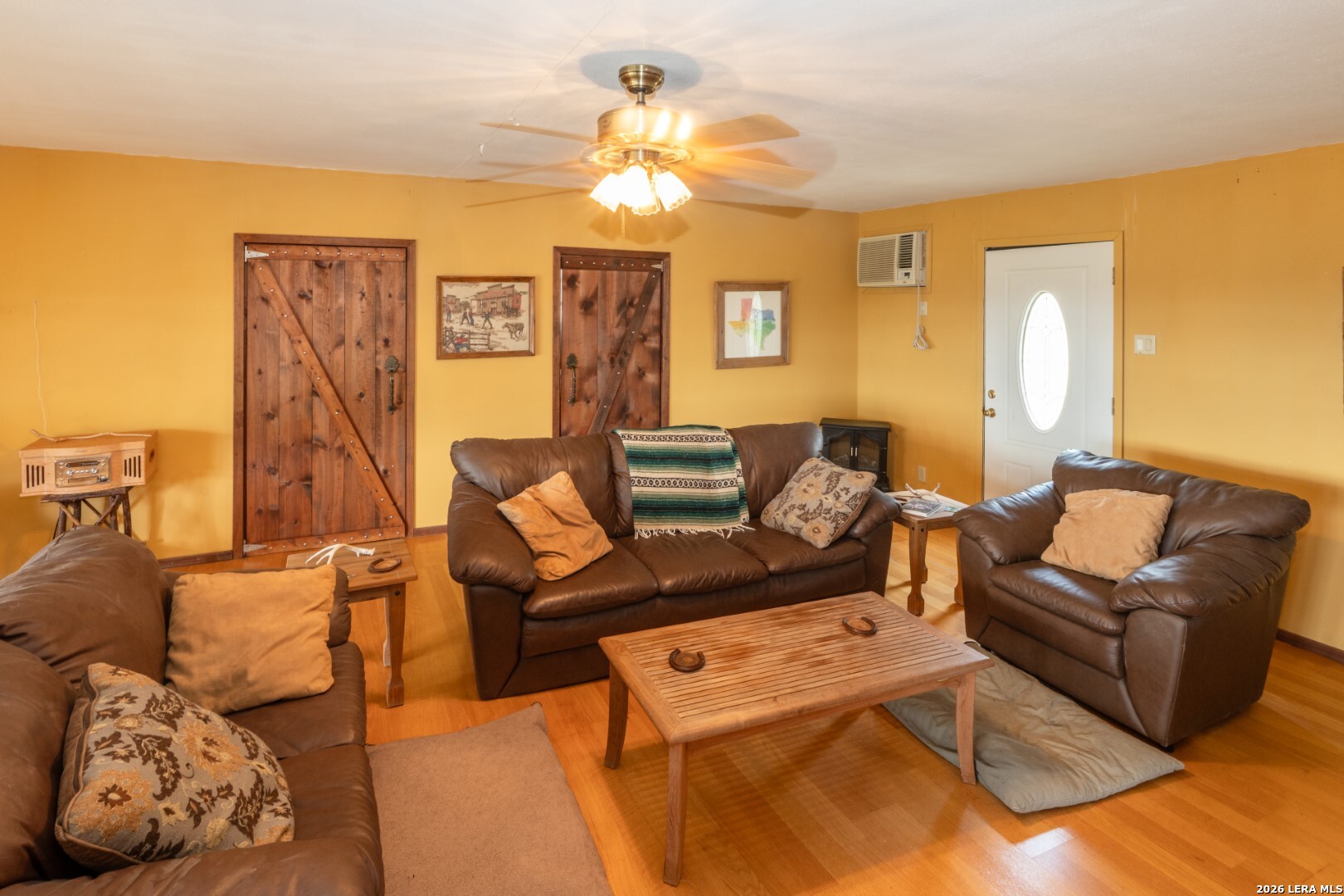 447 Blesssing Lane Utopia TX 78884