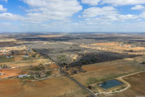 0000 Somerset Von Ormy TX 78073