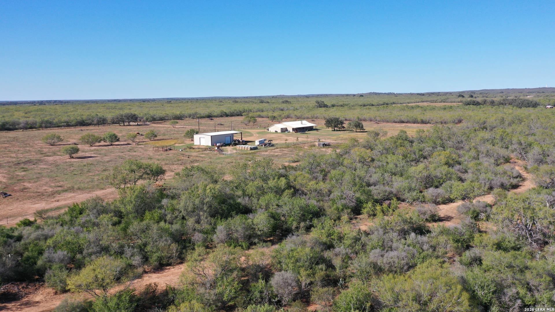 854 County Road 7421 Yancey TX 78886