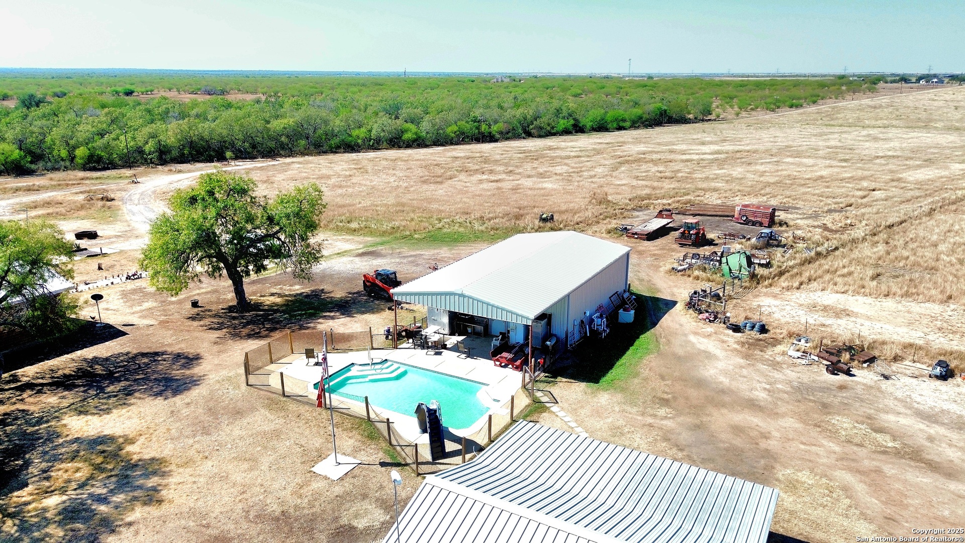 13733 Fm 541 Mccoy TX 78113