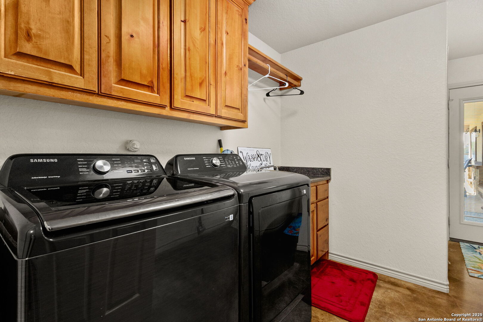 381 Schneider Seguin TX 78155