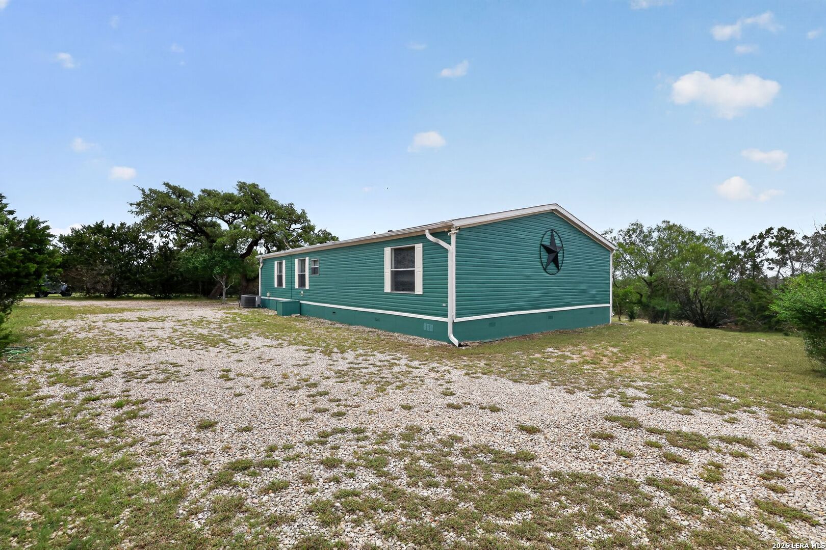 1721 Lakeshore Drive N Bandera TX 78003