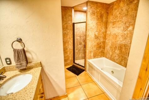 192 Fm 2828 Medina TX 78055