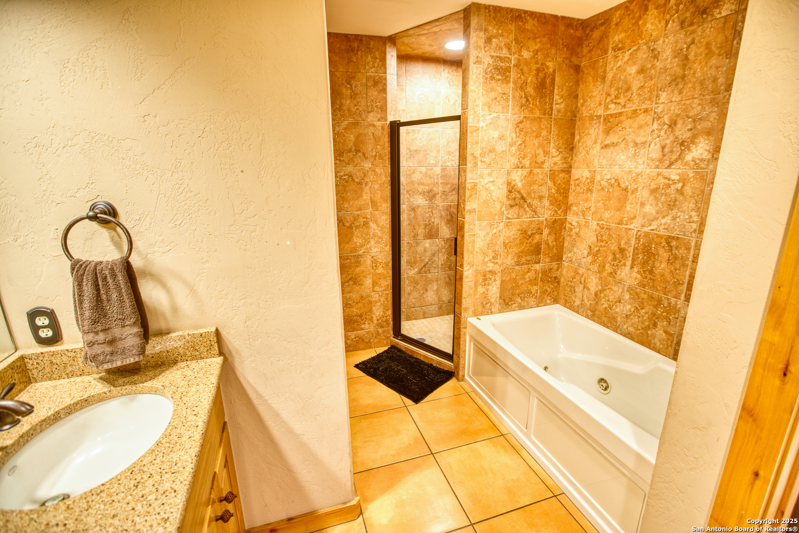 192 Fm 2828 Medina TX 78055