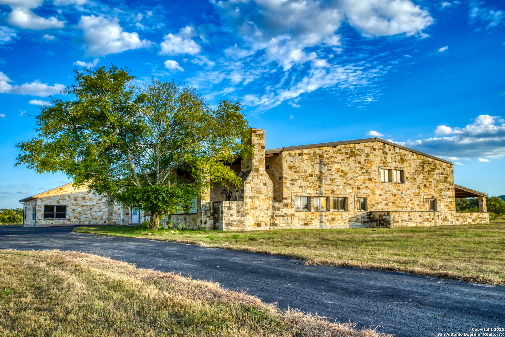 192 Fm 2828 Medina TX 78055