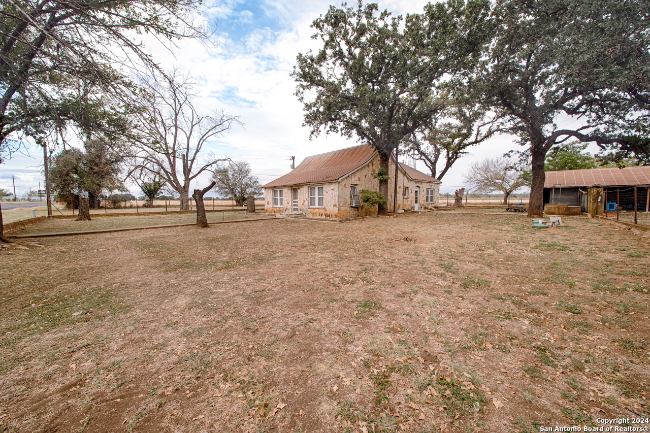 7400 State Highway 27 Comfort TX 78013