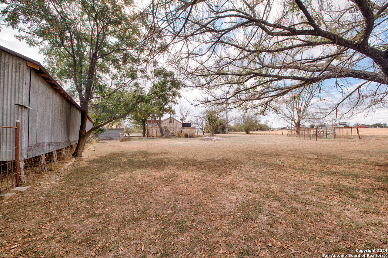 7400 State Highway 27 Comfort TX 78013