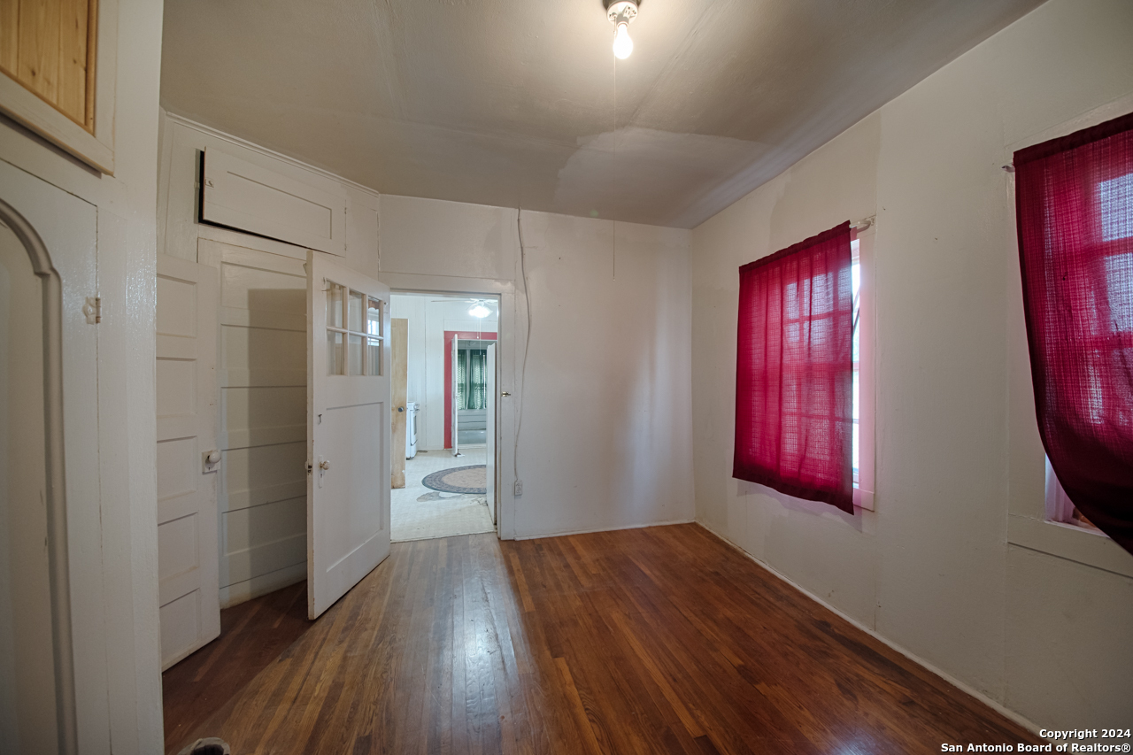 7400 State Highway 27 Comfort TX 78013
