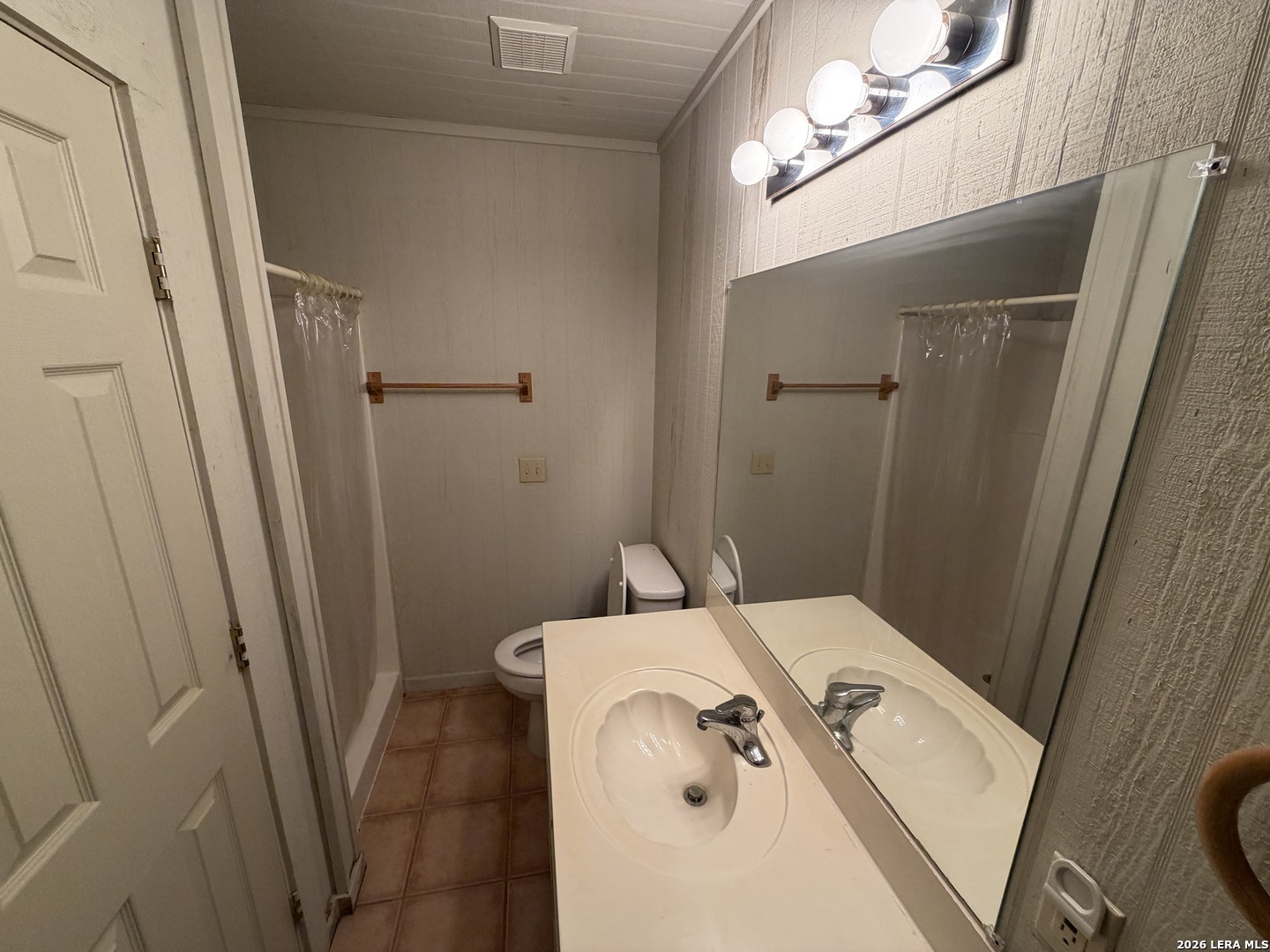 330 County Road 412 Three Rivers TX 78071