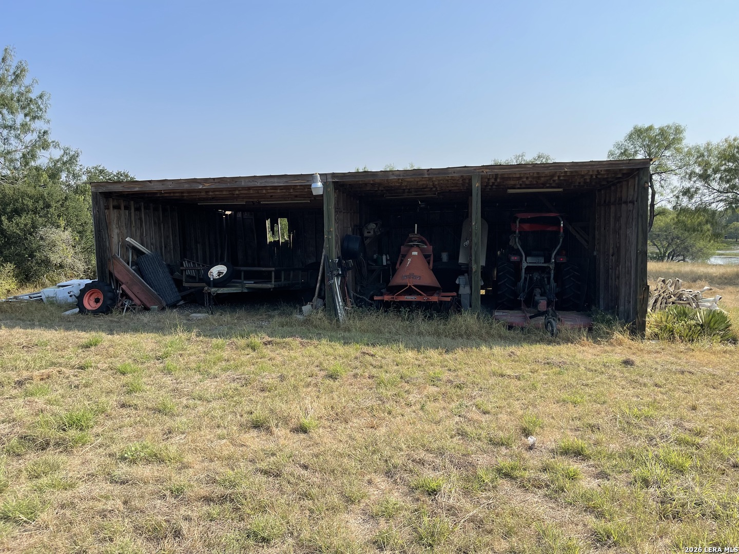 330 County Road 412 Three Rivers TX 78071