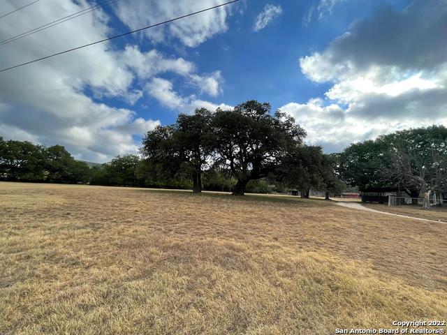326 Rocky Creek Road Medina TX 78055
