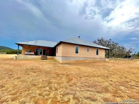 326 Rocky Creek Road Medina TX 78055