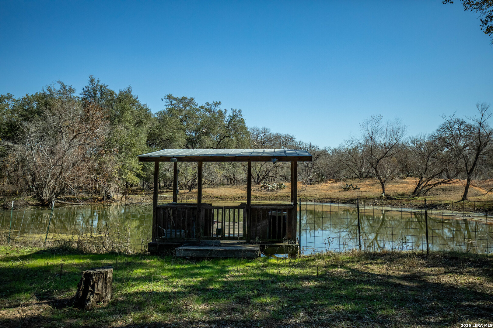 1387 County Road 304 Floresville TX 78114