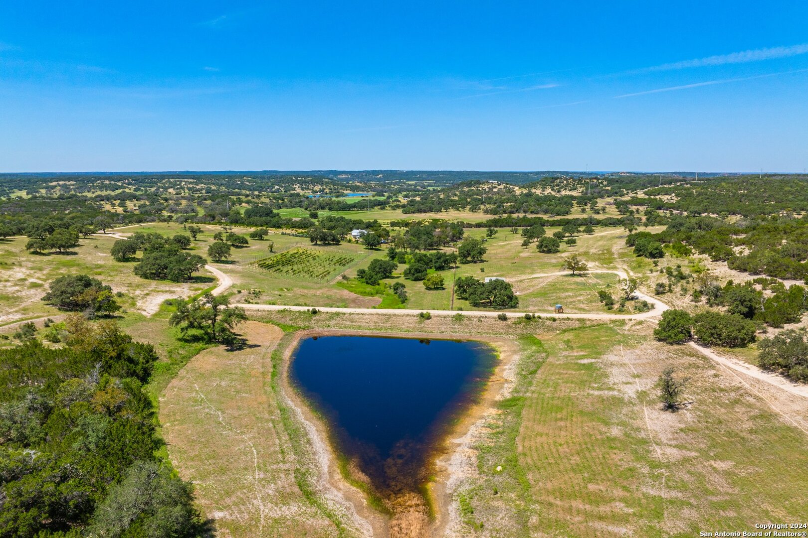 5081 Texas 173 Center Point TX 78010