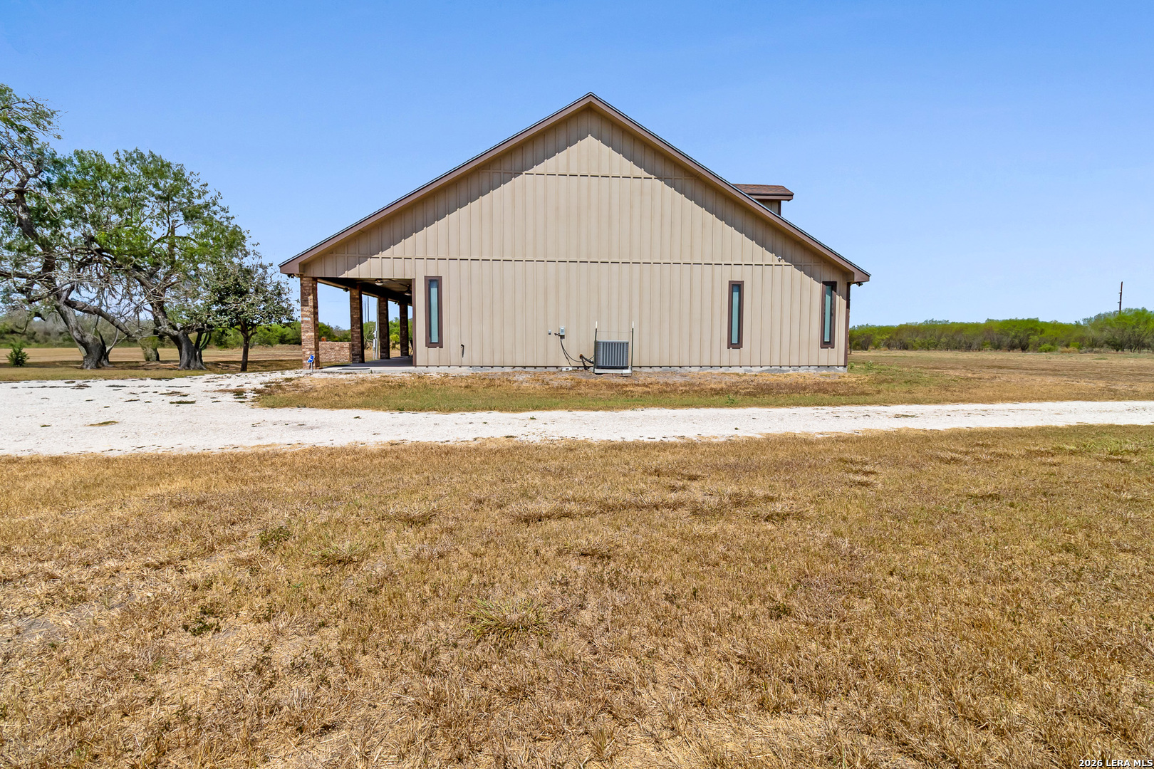 625 County Road 409 Beeville TX 78102