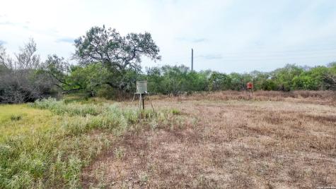 625 County Road 409 Beeville TX 78102