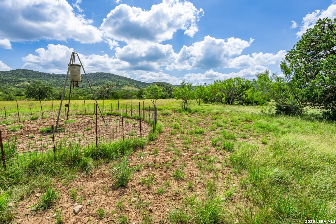 1040 Panther Hill Road Vanderpool TX 78885