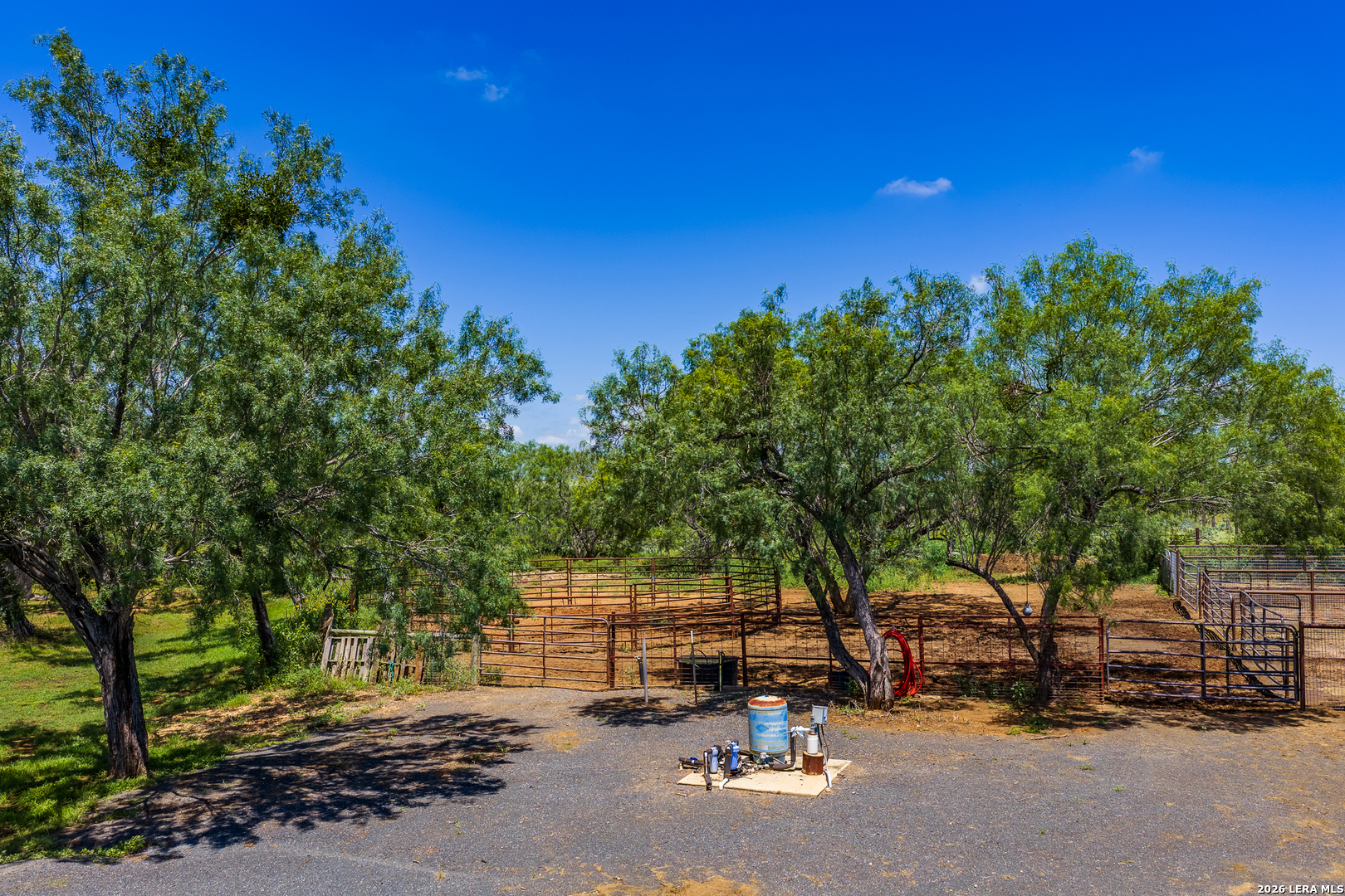 15599 E Highway 85 & Carnes Pearsall TX 78061