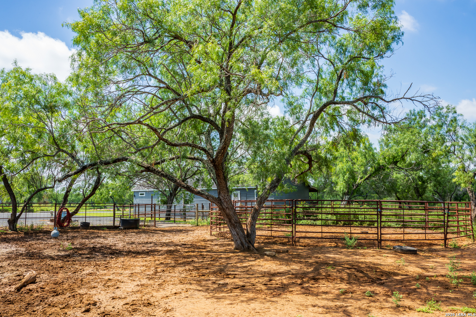 15599 E Highway 85 & Carnes Pearsall TX 78061