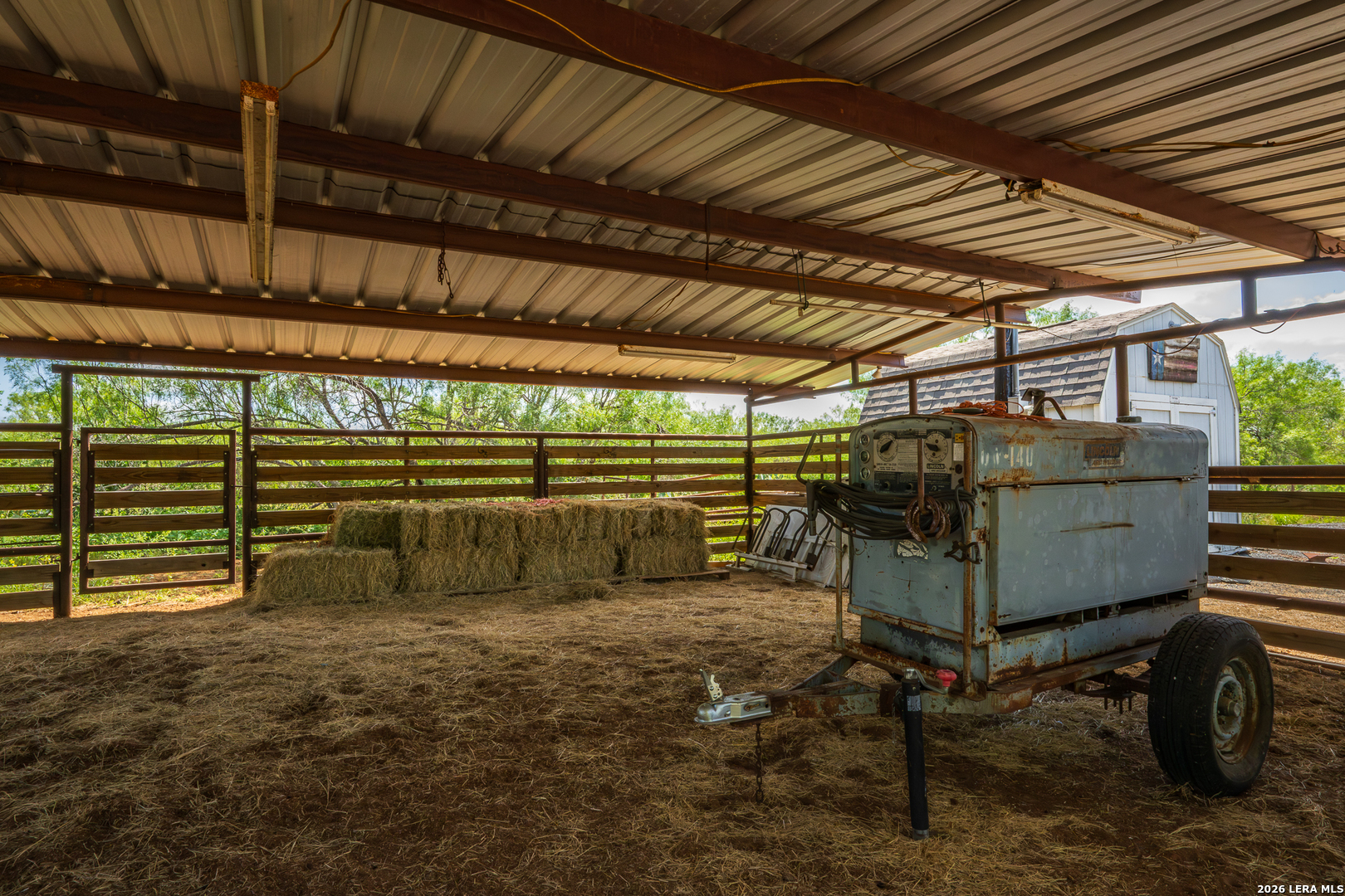 15599 E Highway 85 & Carnes Pearsall TX 78061