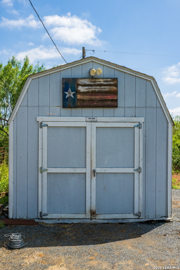 15599 E Highway 85 & Carnes Pearsall TX 78061