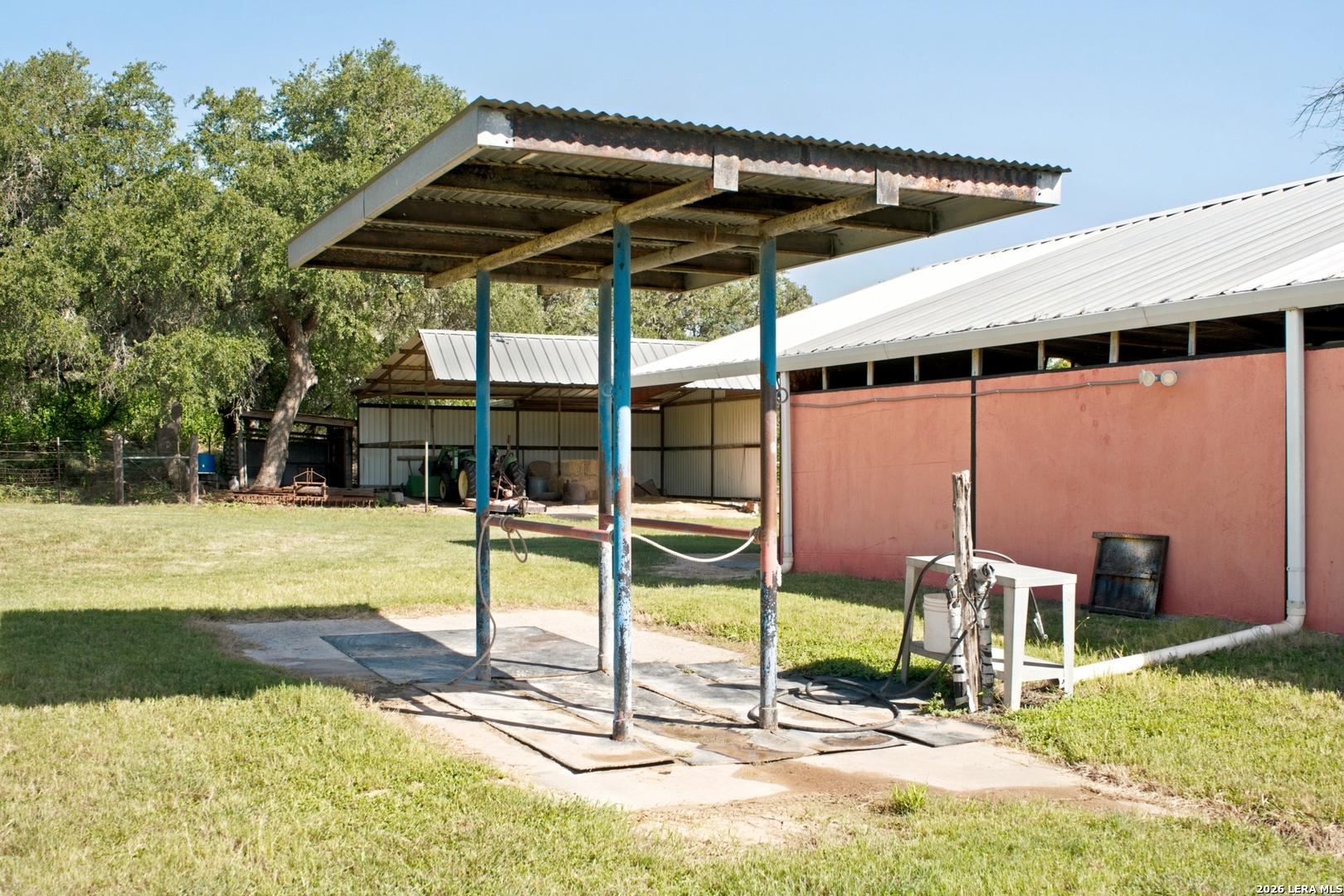 1282 Kendalia Road Blanco TX 78606