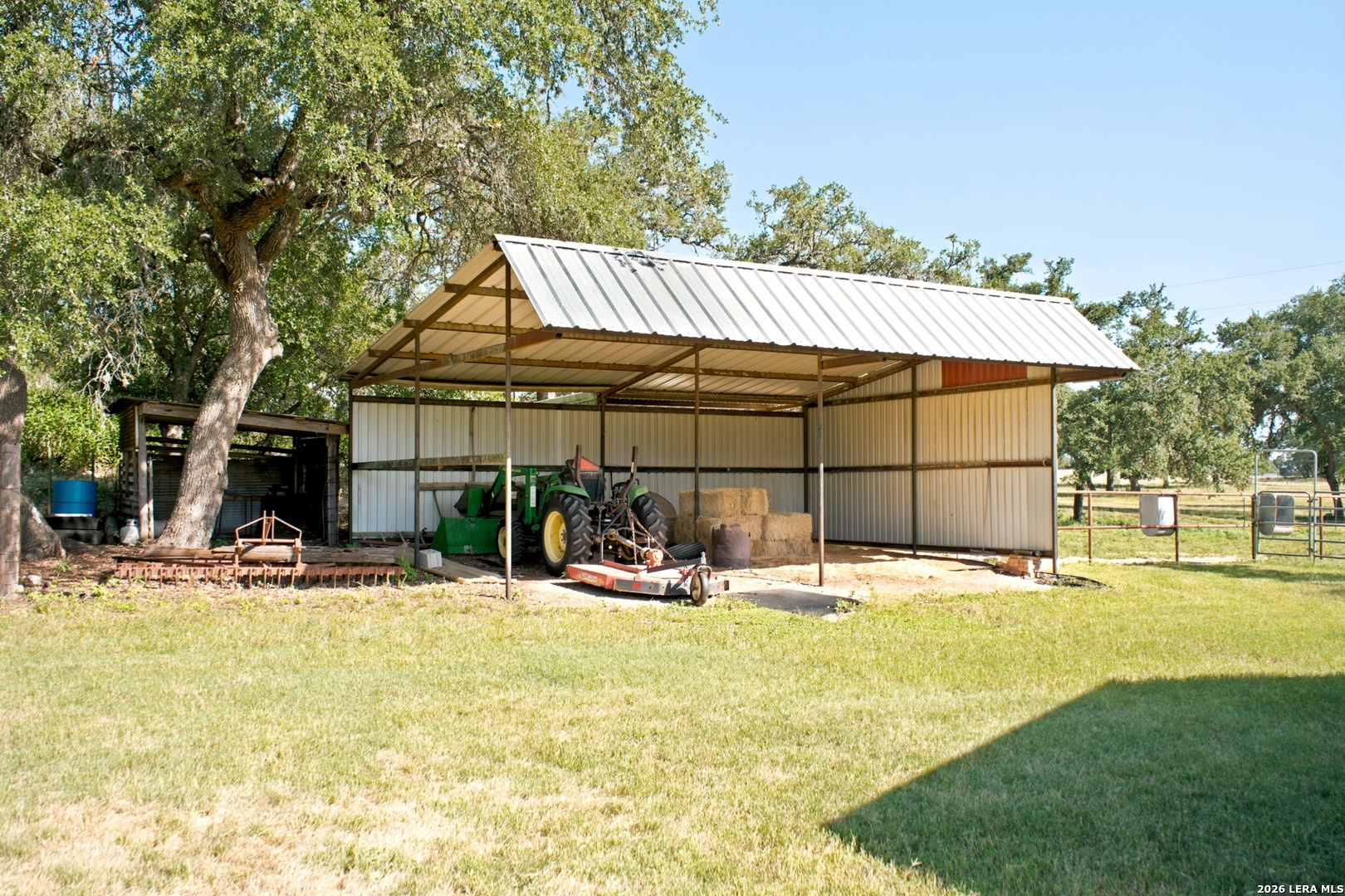 1282 Kendalia Road Blanco TX 78606