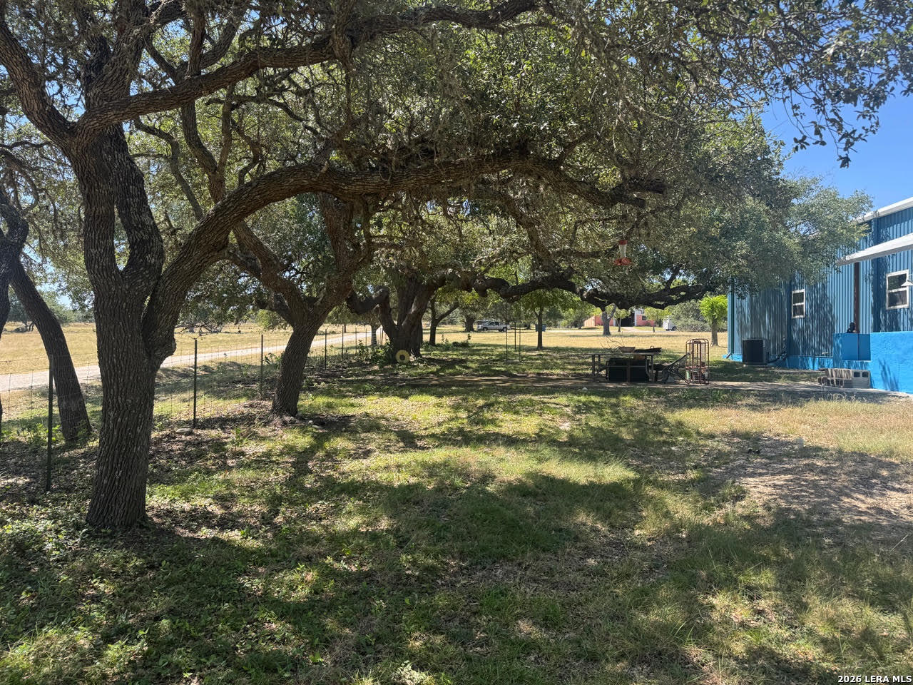 1282 Kendalia Road Blanco TX 78606