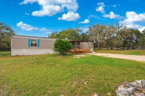 169 Oak Hollow Drive Pipe Creek TX 78063