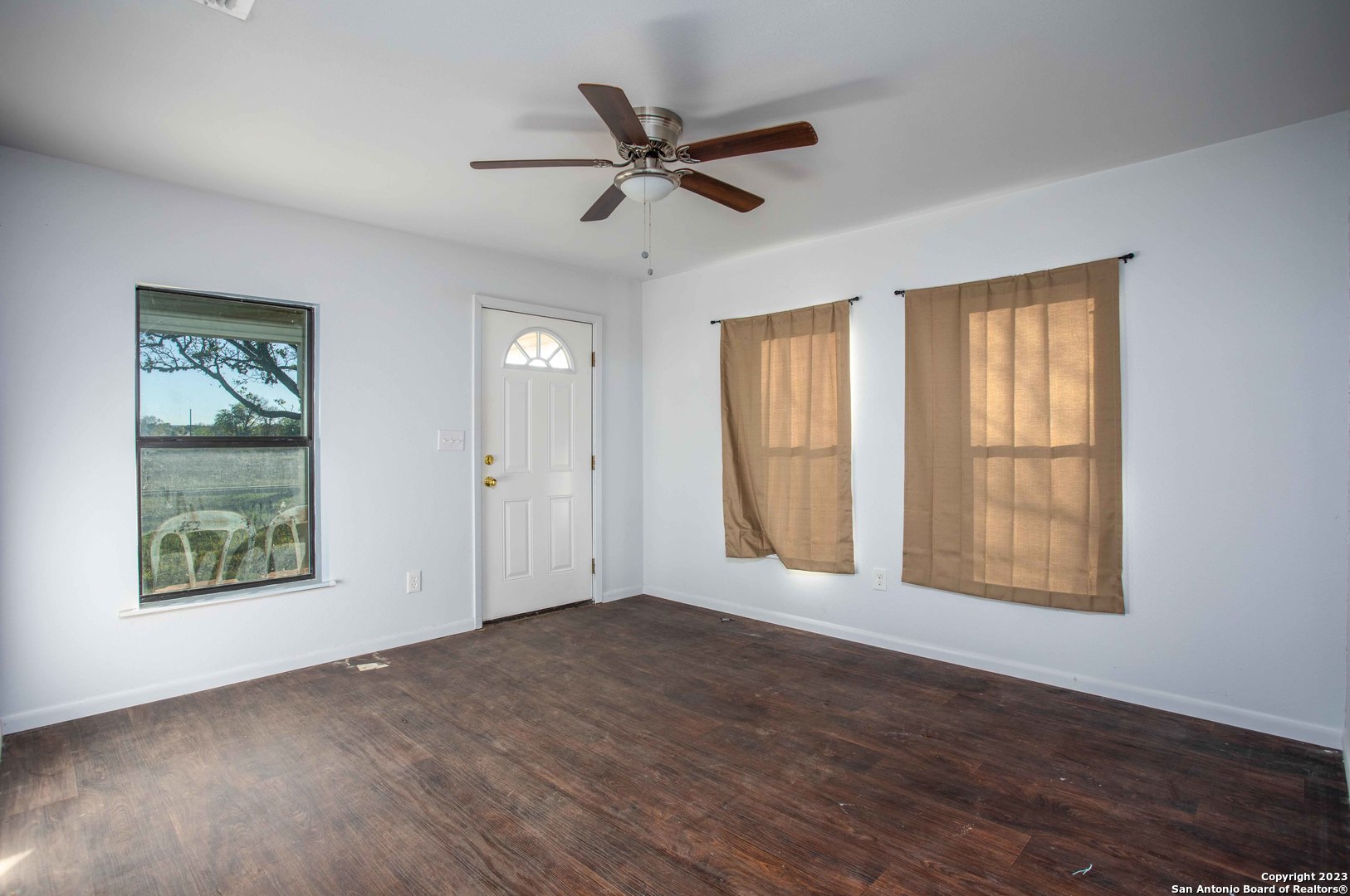 46 Fm 1621 Comfort TX 78013