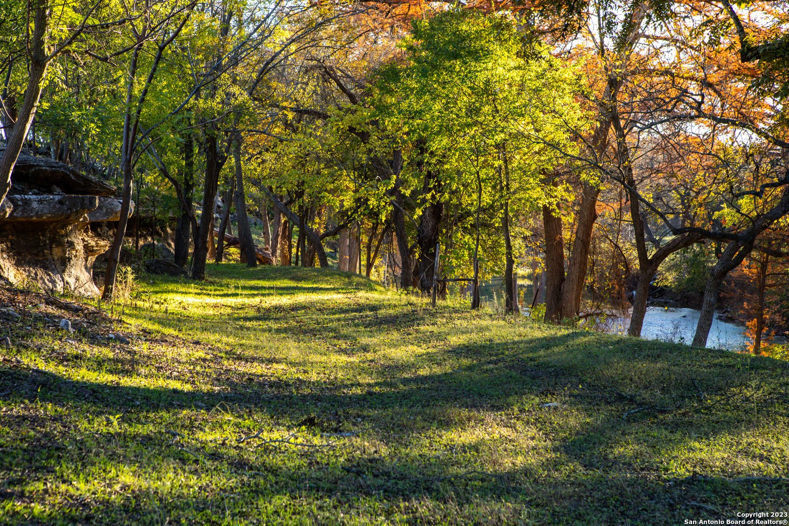 46 Fm 1621 Comfort TX 78013