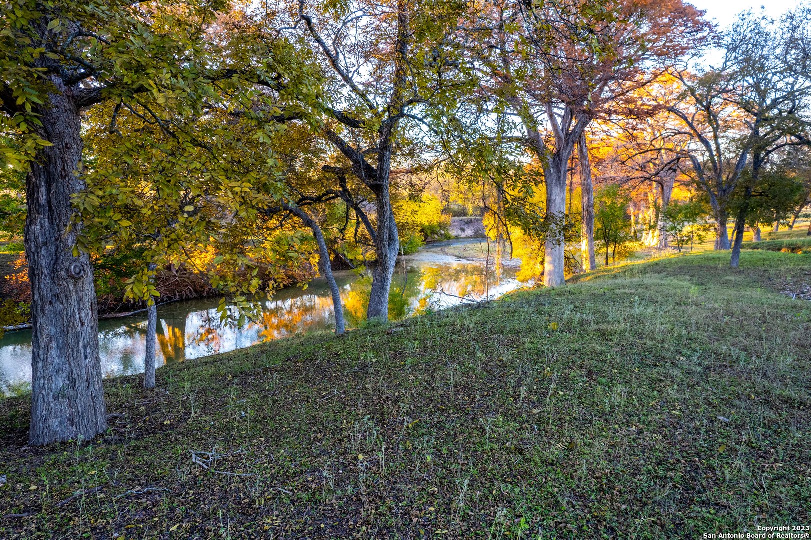 46 Fm 1621 Comfort TX 78013