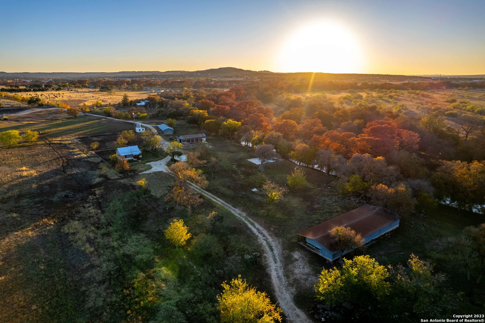 46 Fm 1621 Comfort TX 78013