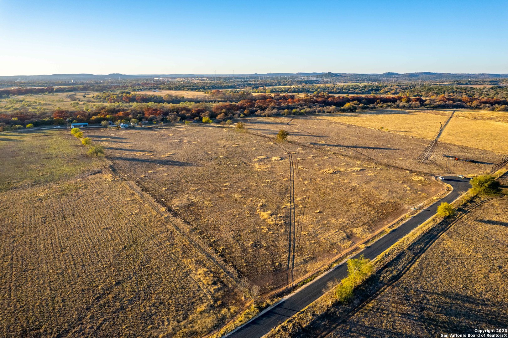 46 Fm 1621 Comfort TX 78013