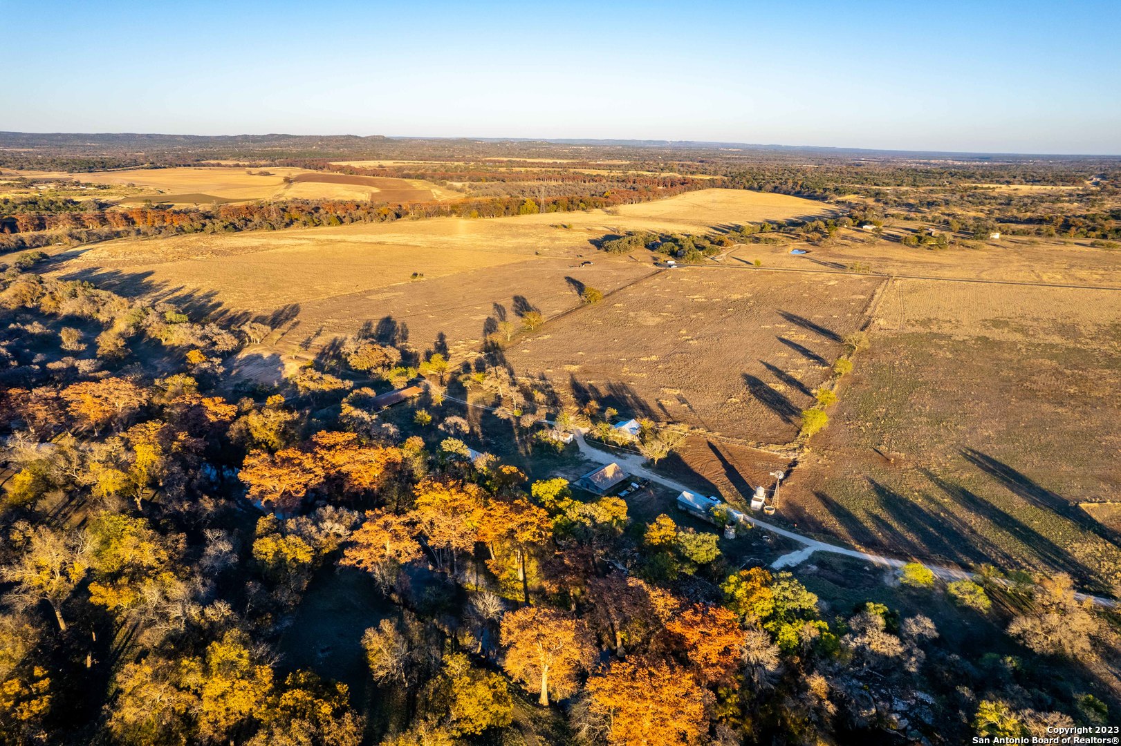 46 Fm 1621 Comfort TX 78013