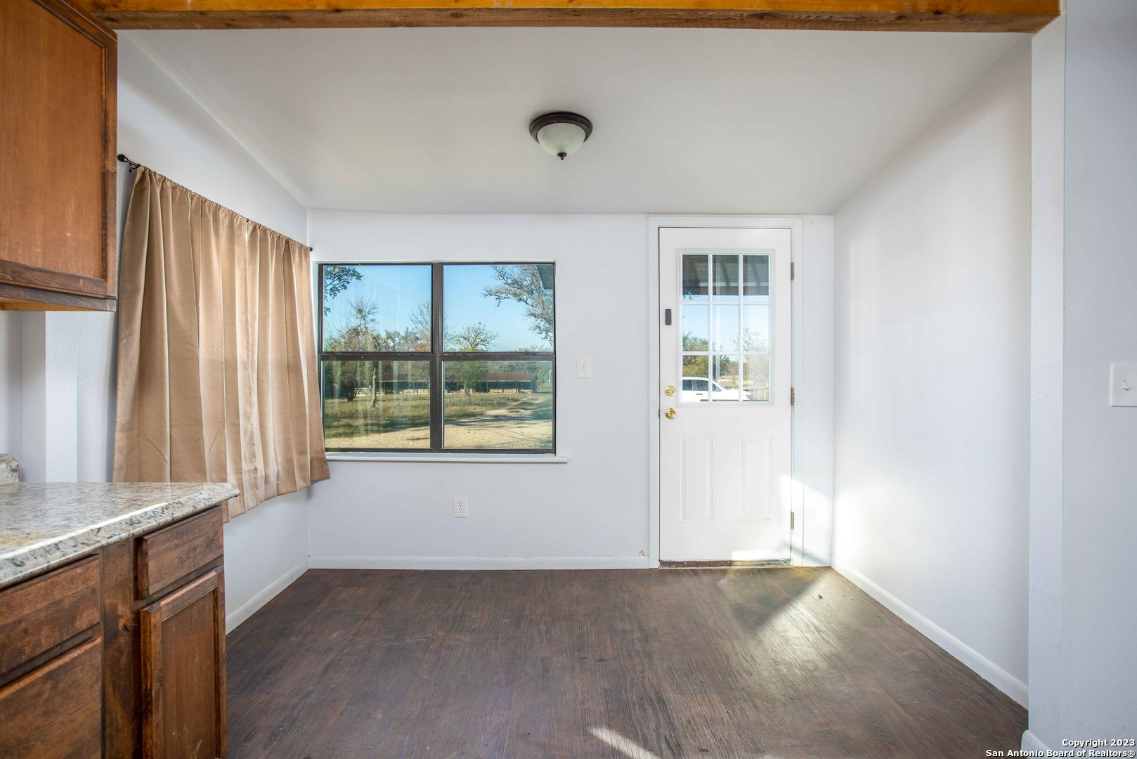 46 Fm 1621 Comfort TX 78013