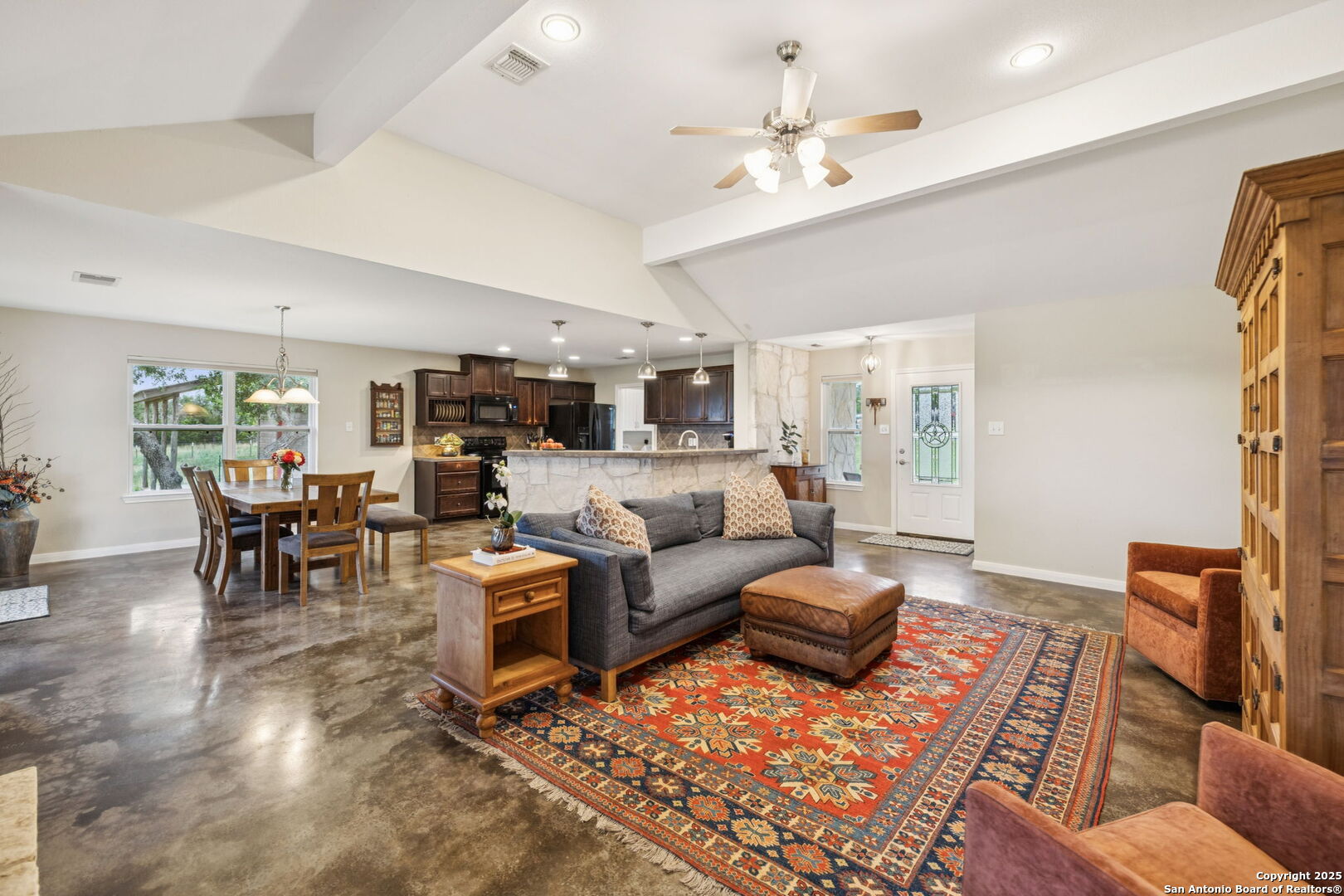 275 Starview Fredericksburg TX 78624