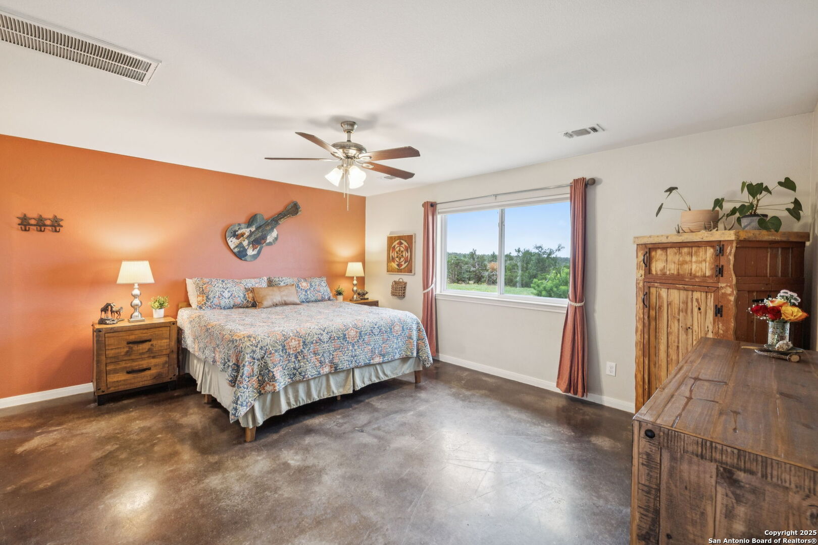 275 Starview Fredericksburg TX 78624