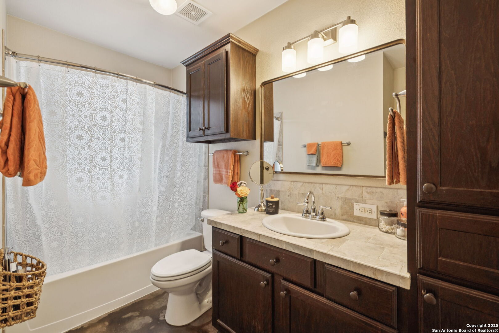 275 Starview Fredericksburg TX 78624