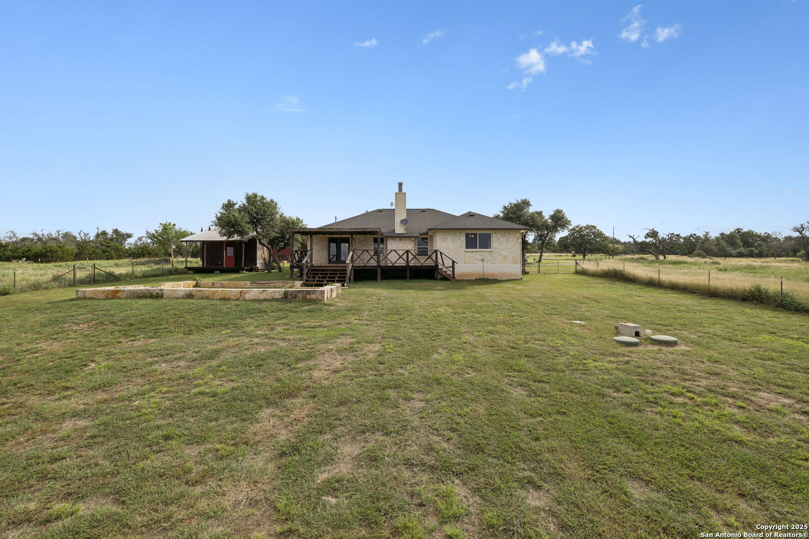 275 Starview Fredericksburg TX 78624