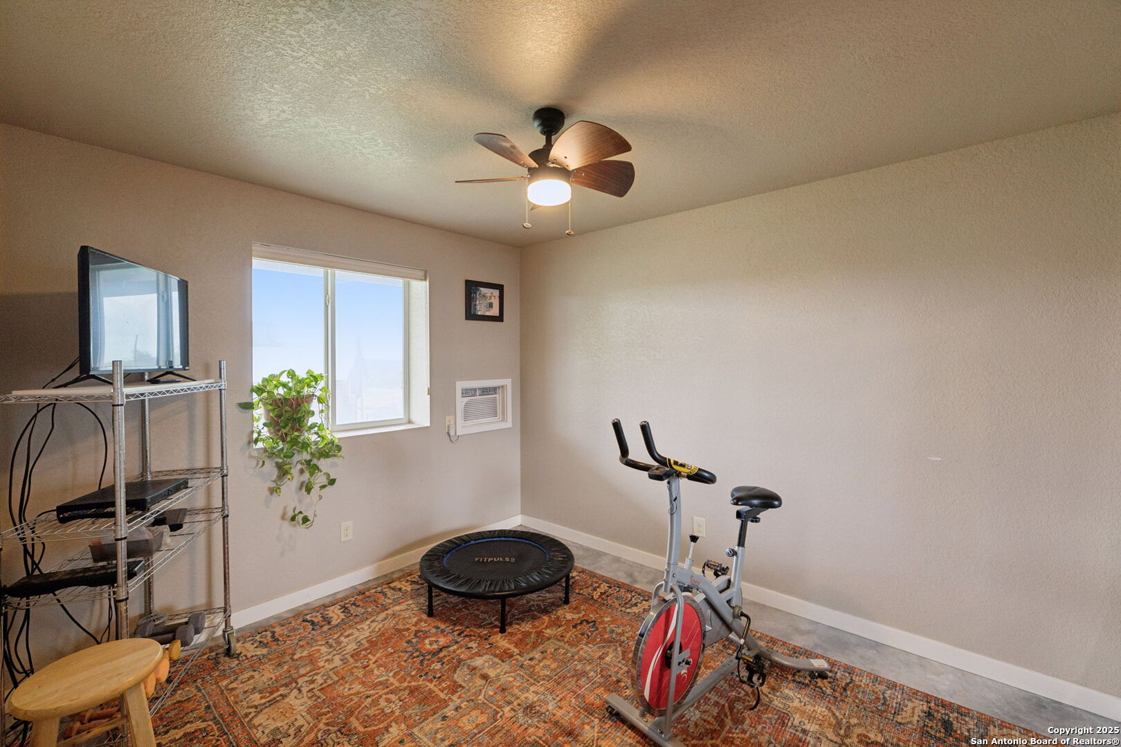 275 Starview Fredericksburg TX 78624