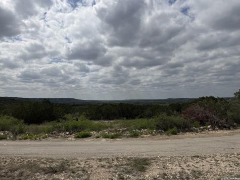179 Rr 334 Brackettville TX 78832