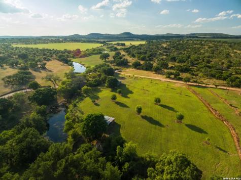 1070 Tullos Lane Mason TX 76856