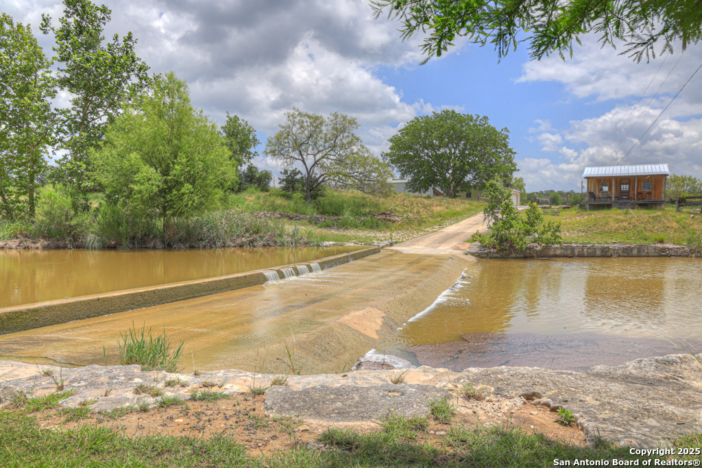 1514 Fm 1376 Boerne TX 78006