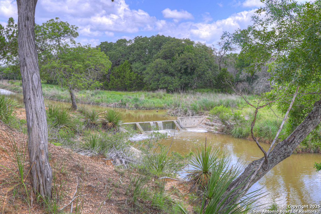 1514 Fm 1376 Boerne TX 78006