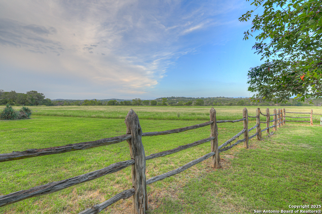 1514 Fm 1376 Boerne TX 78006